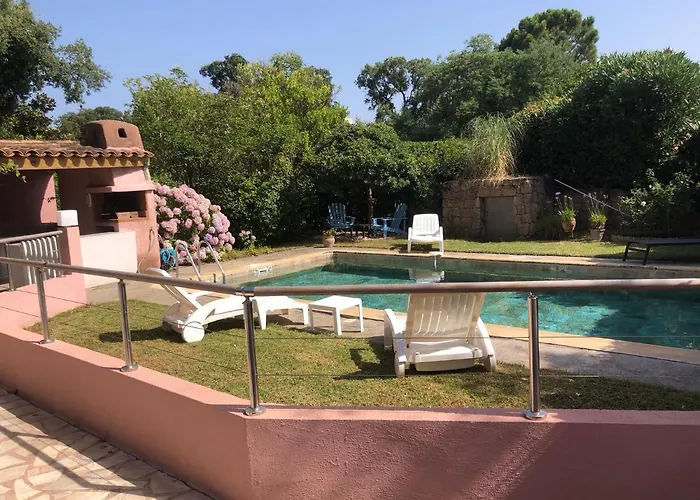 Villa De Charme A Marina Di Fiori *